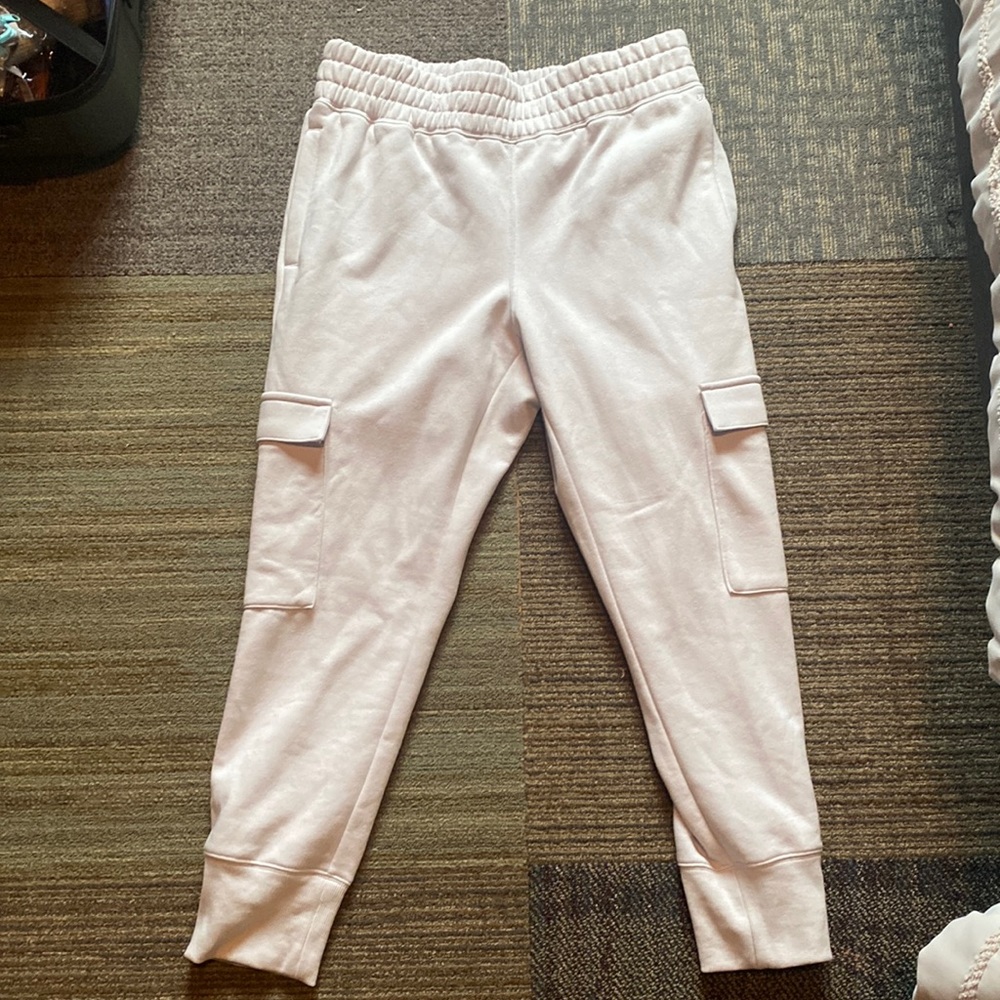 Light grey high waisted joggers